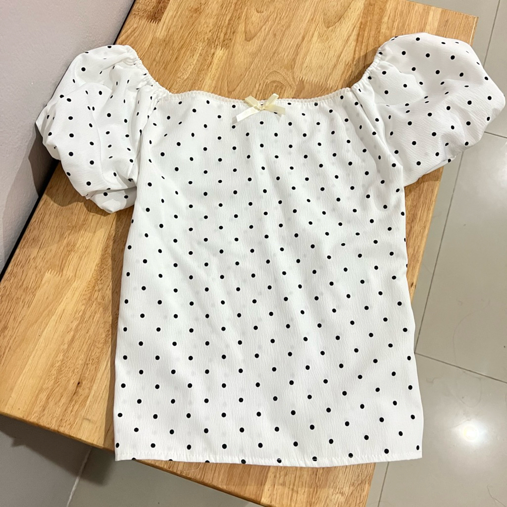 hello baby เสื้อจุดโพกาด้อทสวยมาก 🩷