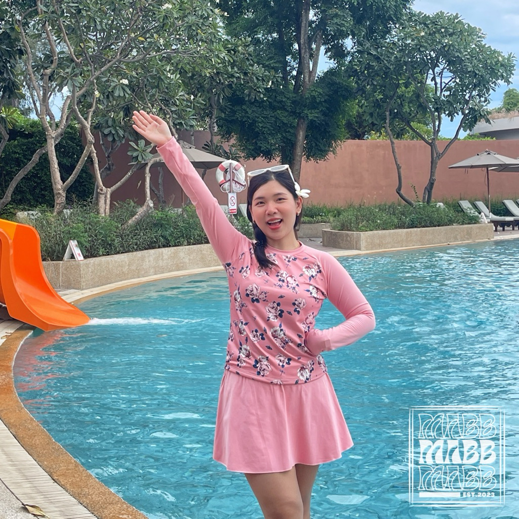 MABB - Roses Swimwear ชุดว่ายน้ำแขนยาว กระโปรงกางเกง เซ็ต 3 ชิ้น ชุดว่ายน้ำสาวอวบไซส์ใหญ่