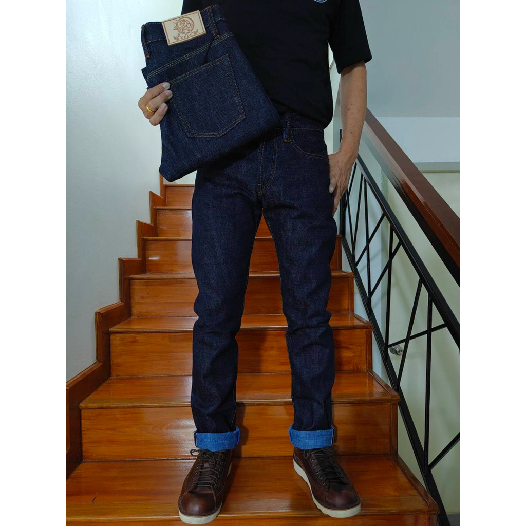 GUPEJEANS 21oz slub indigo x light blue (กรูปรี หลังฟ้า )21ozมีทรงกะบอกเล็กslimและกะบอกตรงstraight - รูปที่ 4