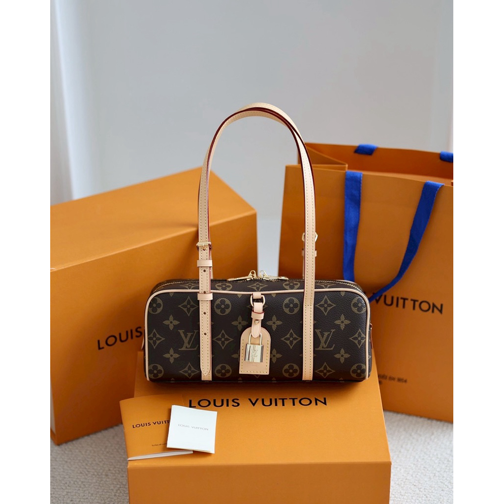 Lv Hang On Monogram Bag  size 11.5 x 6.5 x 26 cm.