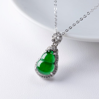 จี้น้ำเต้าหยกเขียว Jadeite Type A  (กัวเตมาลา)
