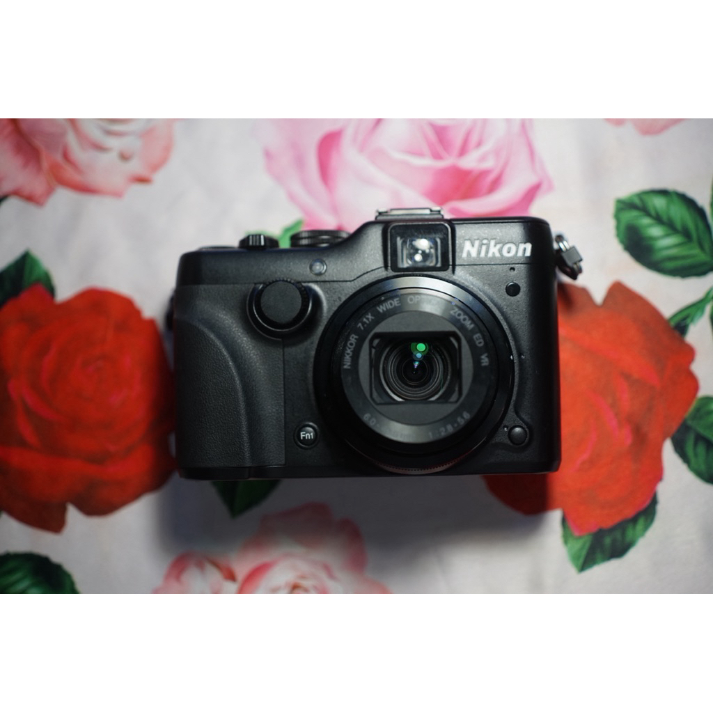 Nikon Coolpix P7100 Digital