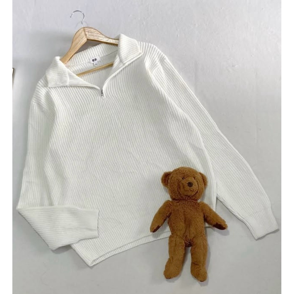 Uniqlo half zip ไหมพรม อก42-44ยาว25