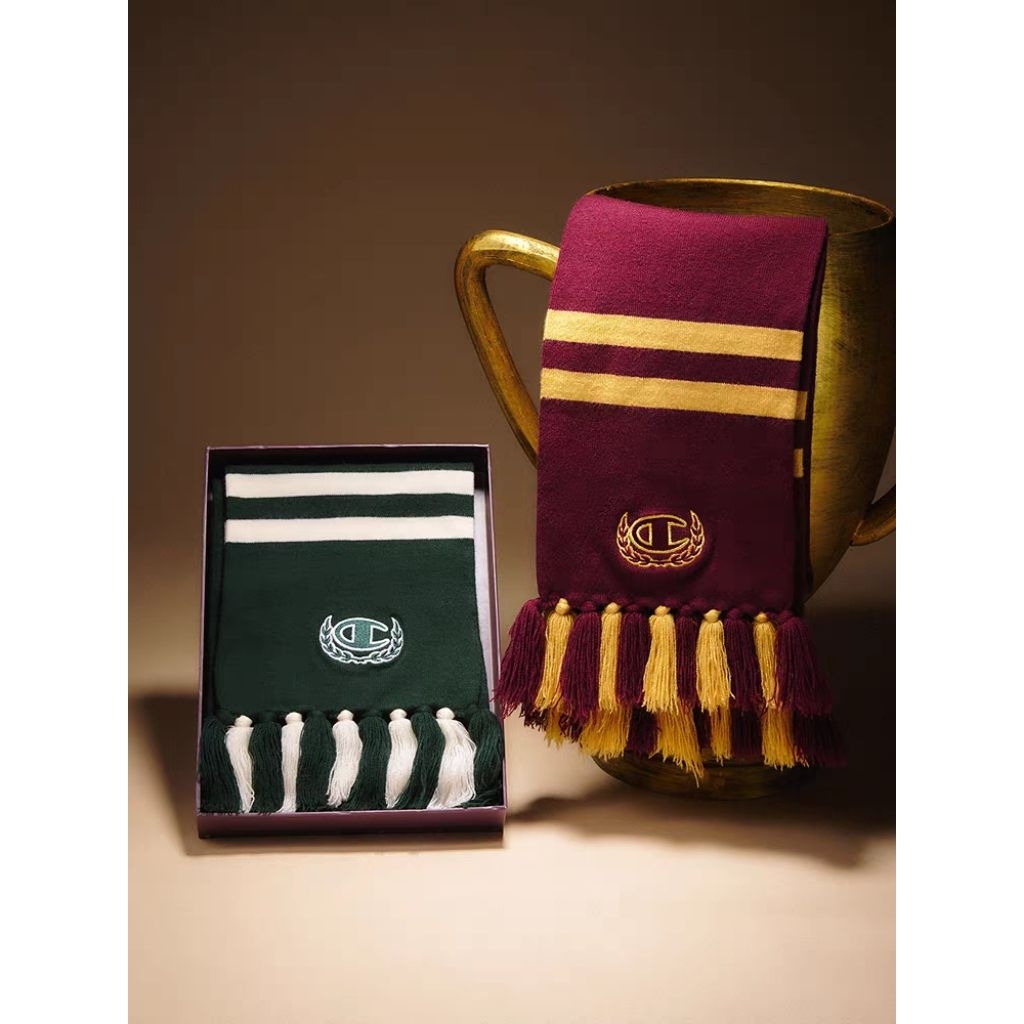 Champion x Harry Potter Gryffindor Slytherin Scarf (ลิขสิทธิ์แท้) แฮร์รี่พอตเตอร์ ผ้าพันคอ กริฟฟินดอ