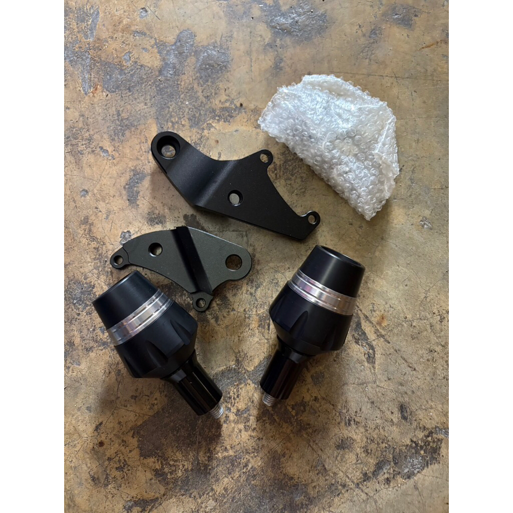 ‼️SALE‼️ กันล้ม CBR500R ปี 13-14 มือ1 ราคา 600 บาท