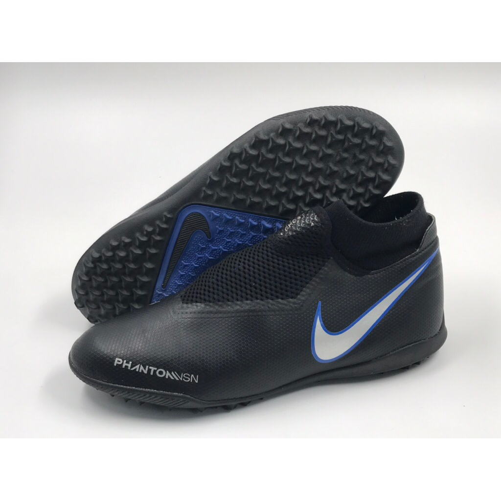 รองเท้าฟุตบอล 100ปุ่ม ร้อยปุ่มหญ้าเทียม Nike Phantom size 41/26.0cm