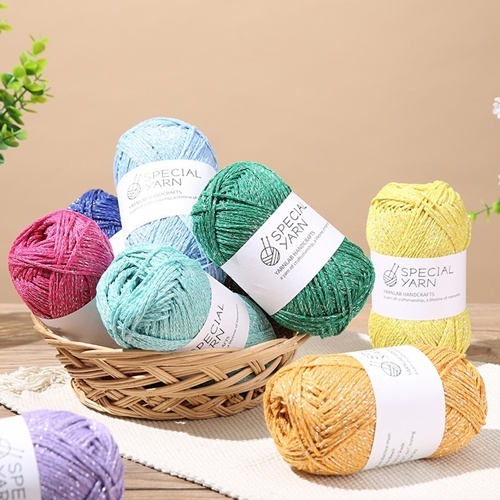 >>พร้อมส่งจากไทย<<  ไหมผสมดิ้น น้ำหนัก 100กรัม   (10147)