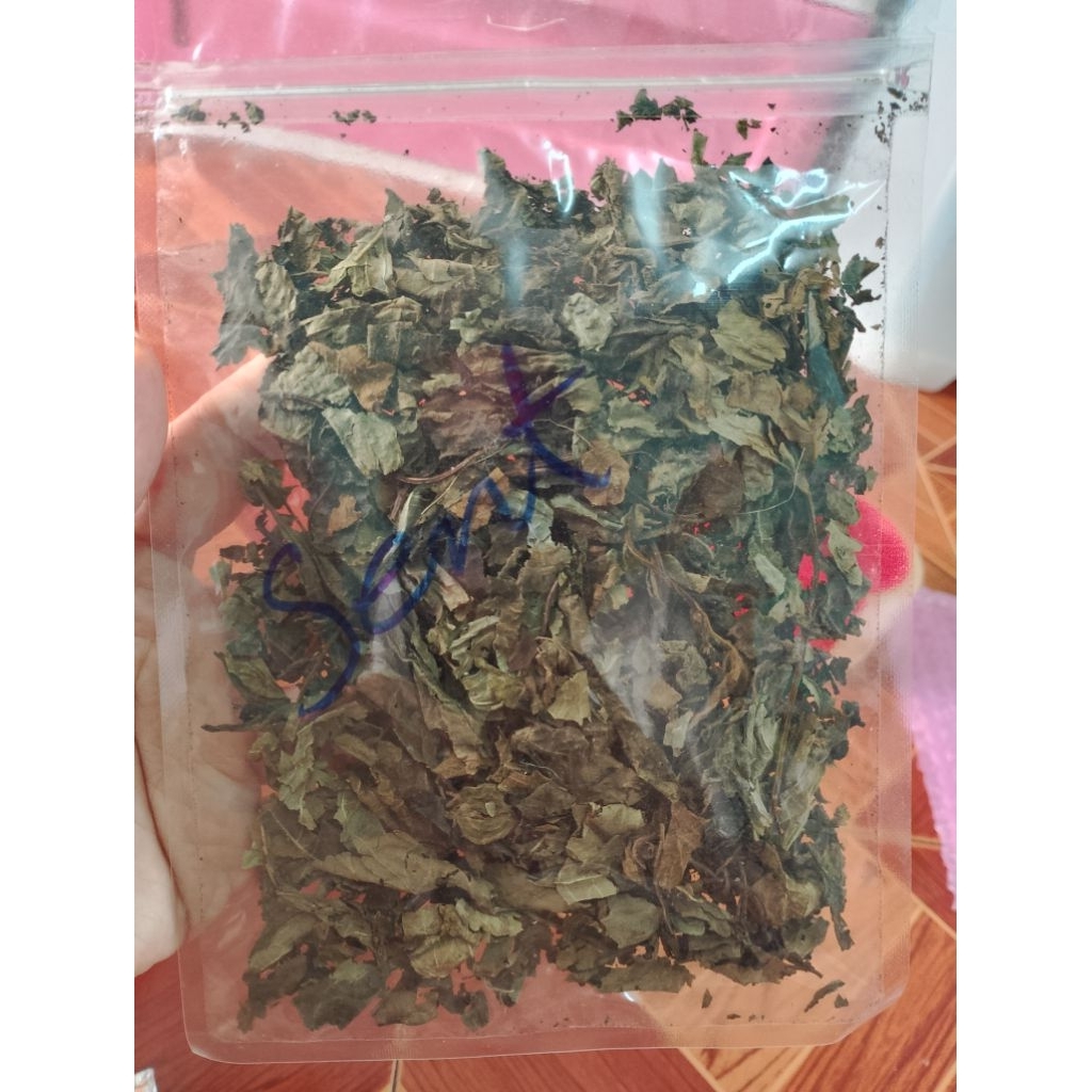 Nigeria Scent Leaf pepper soup, Dried scent leaf  120฿