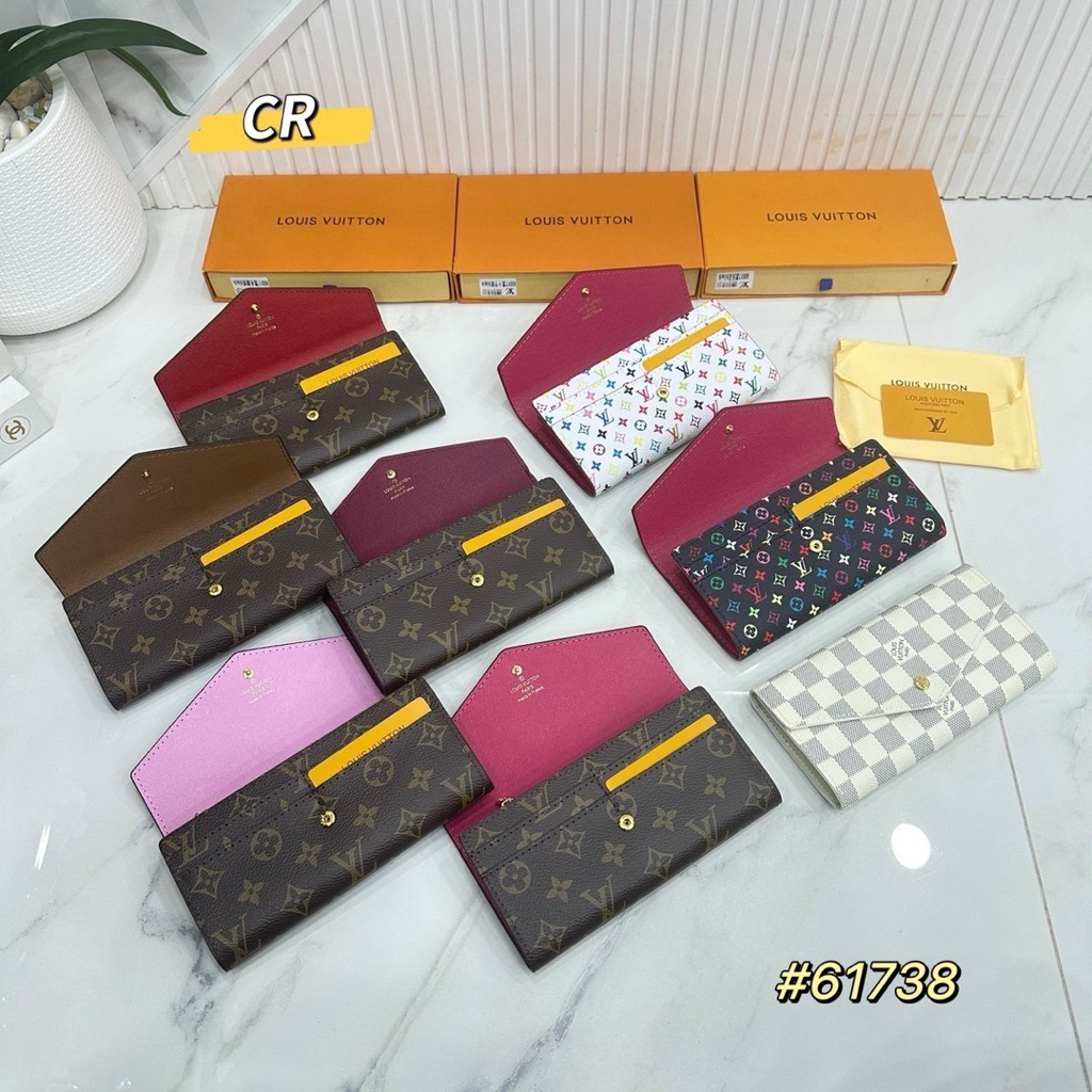 💥ลดราคา💥พร้อมกล่อง พร้อมส่ง ราคาพิเศษมากก รบกวนทักแชทก่อนสั่งซื้อนะคะ📩✅