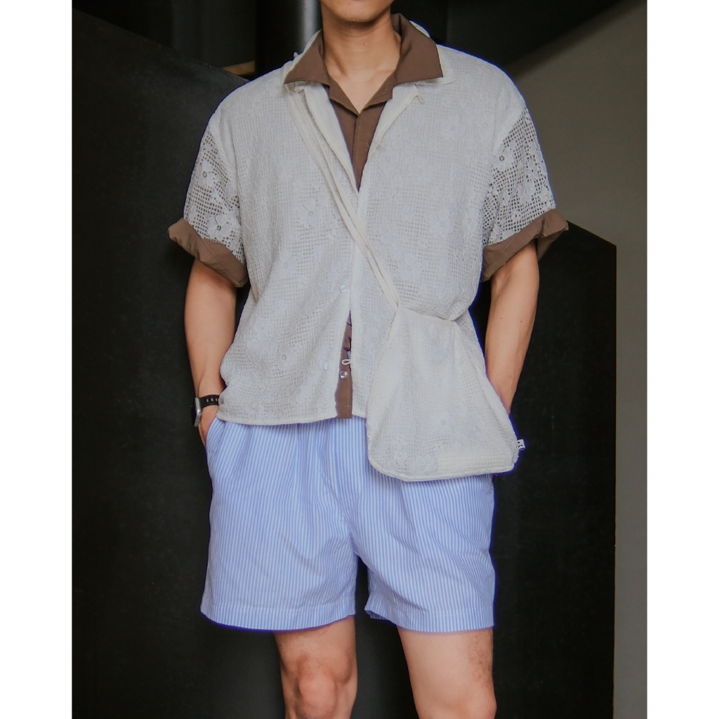 COMPOSE. - Semi Floral Net Shirt - เสื้อเชิ้ตแขนสั้นผ้าตาข่าย ลายดอกไม้