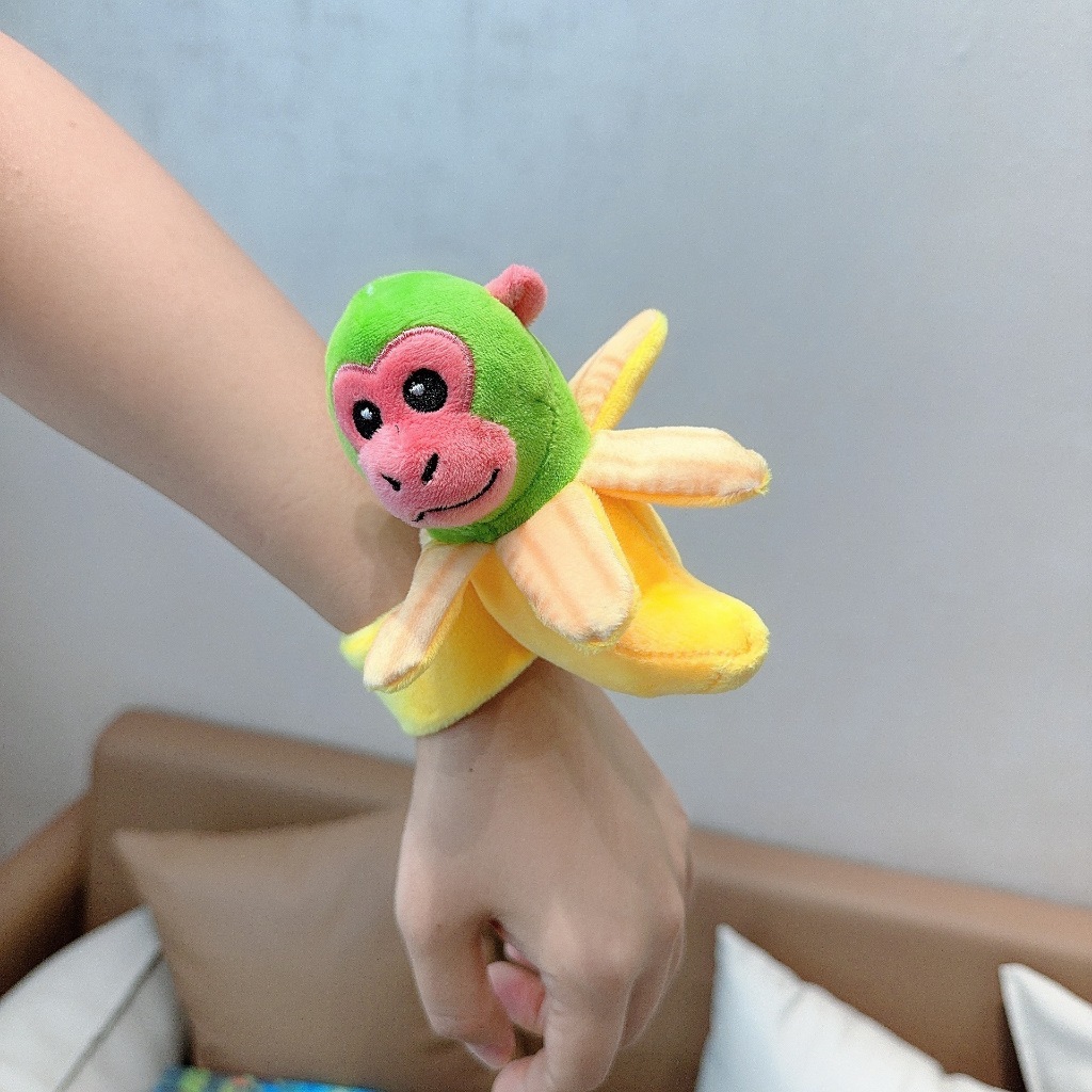 สร้อยข้อมือตุ๊กตา สร้อยสแน็ปเล่นได้ ของเล่นเด็ก น่ารัก ของขวัญน่ารัก girls #ของเล่นเด็ก #ของขวัญ - รูปที่ 3