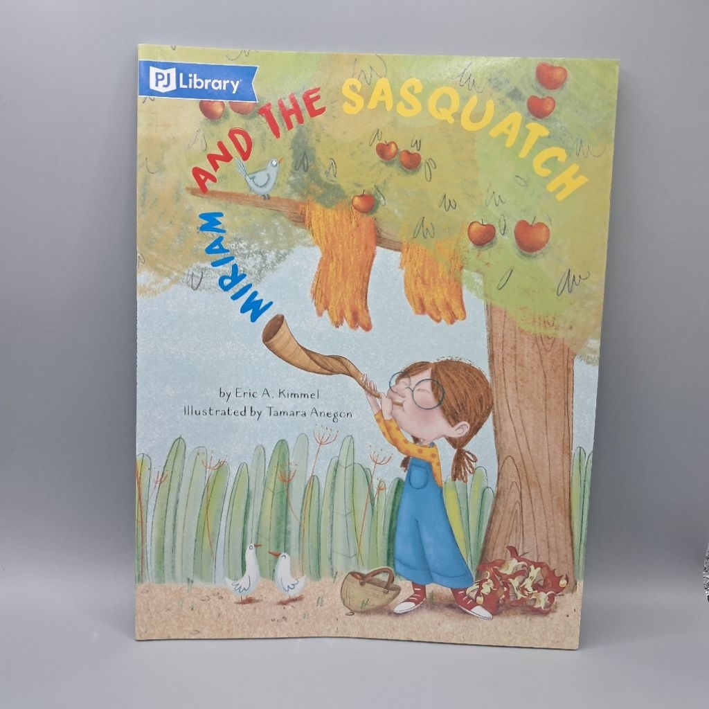 #มือสอง PJ Library (2) : Miriam and the Sasquatch: A Rosh Hashanah Story by Eric A. Kimmel : Tamara 