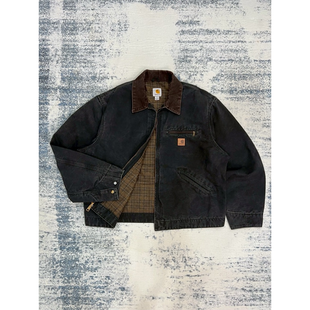 Carhartt Jacket J97 BLK 🖤 MADE IN MEXICO 🇲🇽 13’s Size”L”