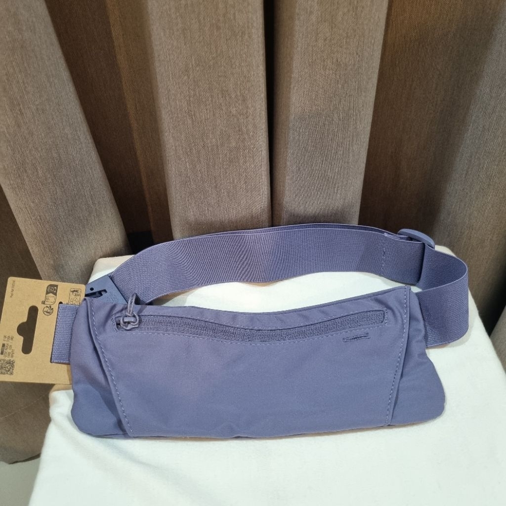 Chacha factory: กระเป๋าคาดเอววิ่ง Kiprun สีม่วง