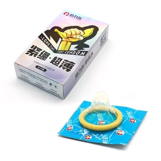 ถุงยาง ขนาด49 กระชับ เรียบ ทนทาน มีปุ่ม PLEASURE MORE (10ชิ้น/กล่อง)