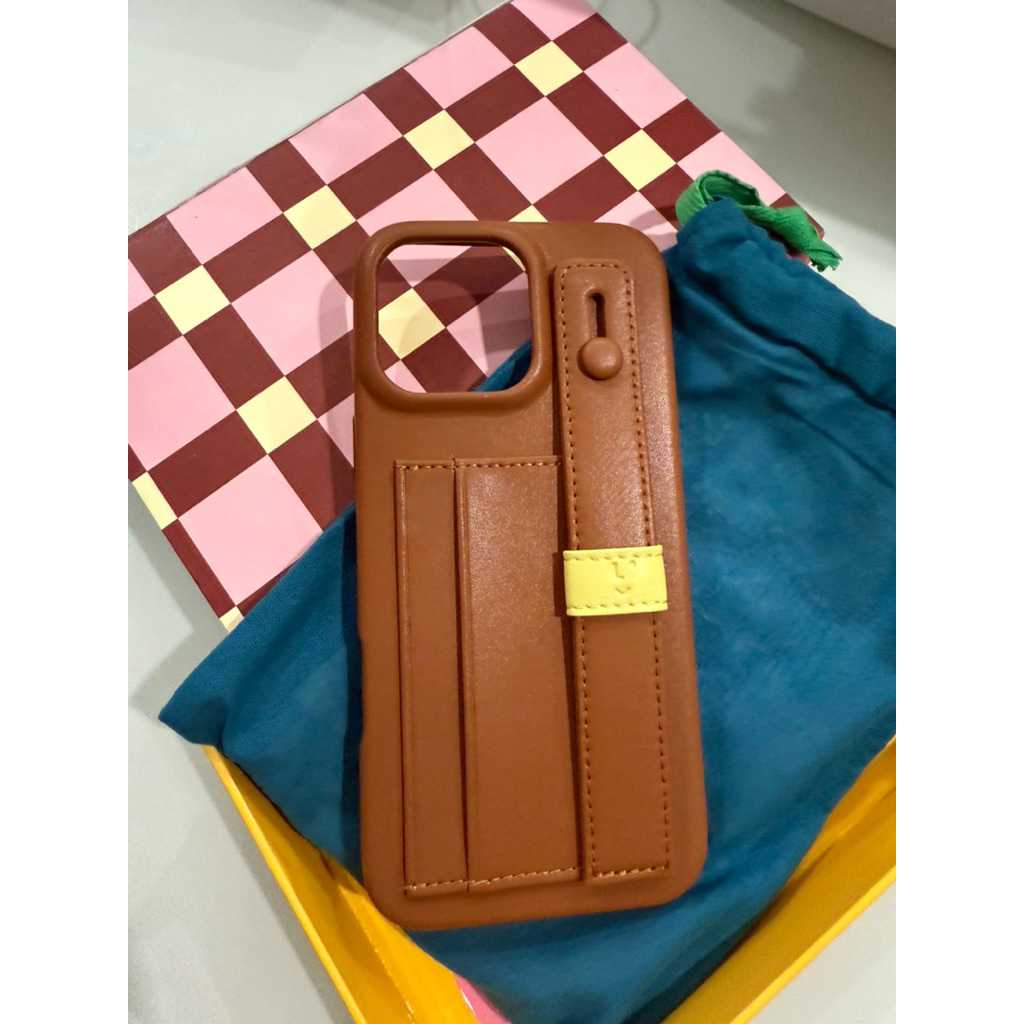 เคส The Local Collective 16 Promax