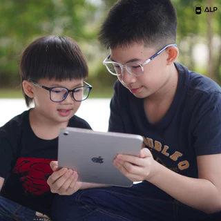 ALP แว่นกรองแสงเด็ก แว่นเด็ก อายุ 4-14 ปี กรองแสงสีฟ้า กรอบTR90 แตกหักยาก รุ่น KB0006