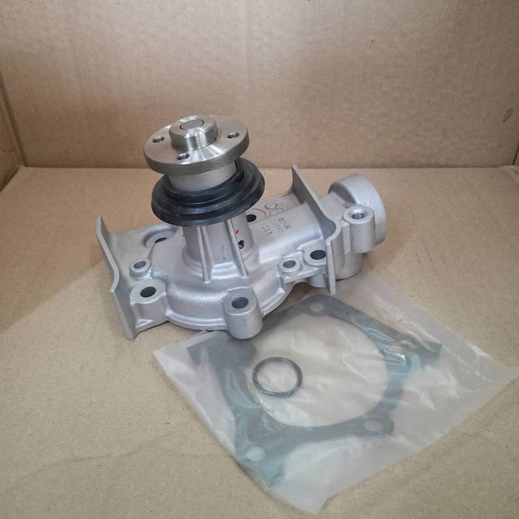 ปั้มน้ำ รถยนต์ DAIHATSU  MIRA ไดฮัทสุ มิร่า คอยาว GWD-36A  GMB โปรลดราคาพิเศษ โปรดอ่านรายละเอียด