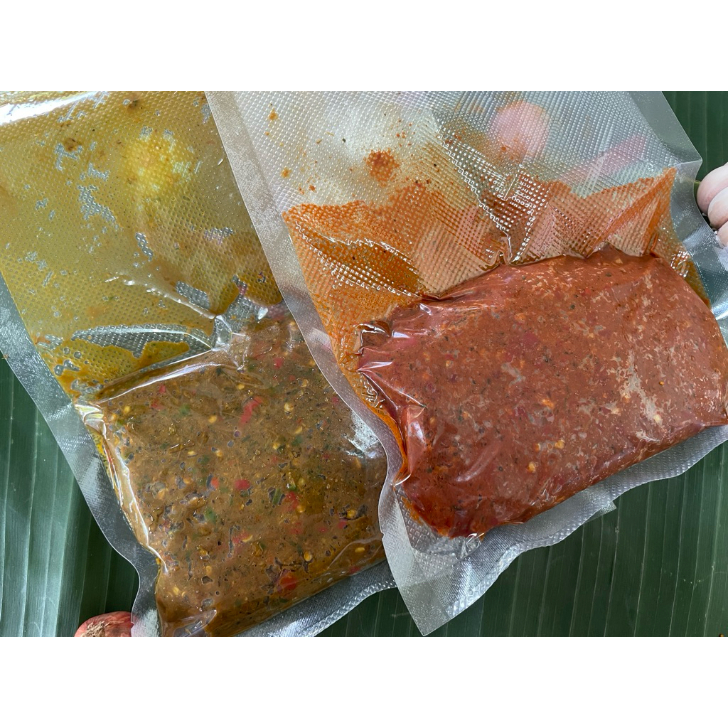 น้ำพริกแกงเผ็ด แกงป่า ผสมพริกแห้งพริกสด ของดีจันทบุรี 400g
