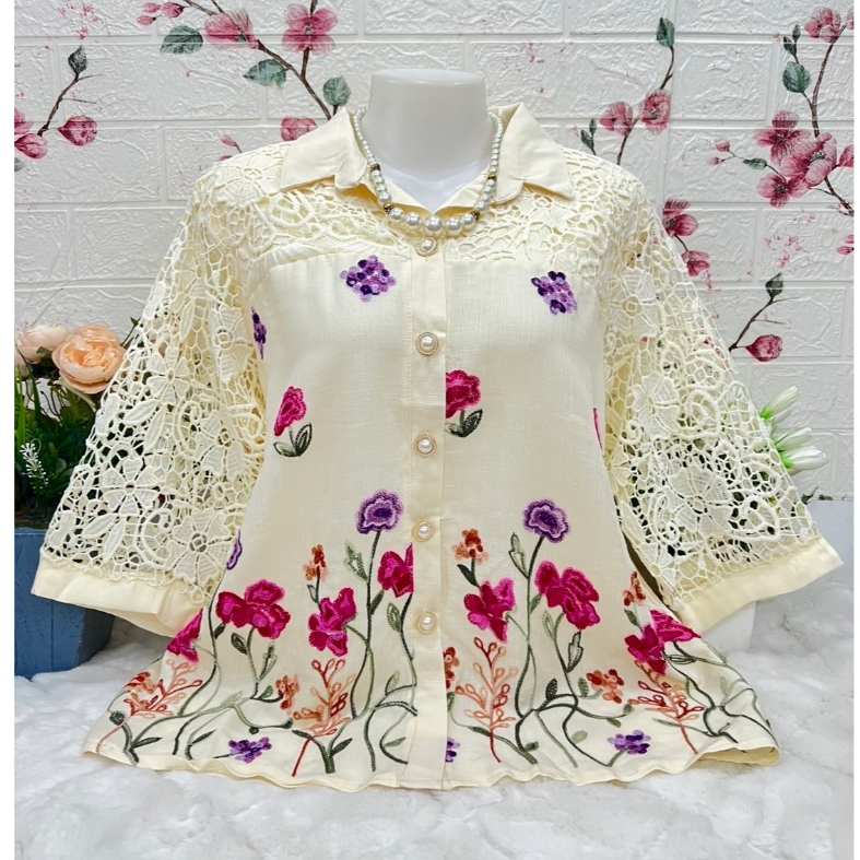 เสื้อลูกไม้เสื้อผ้าลินินคนแก่ รอบอก38-42/44-46/48-52นิ้วฟรีไซส์ เสื้อผ้าลินินปักลาย เสื้อคนสูงอายุใสงานบุญฯ