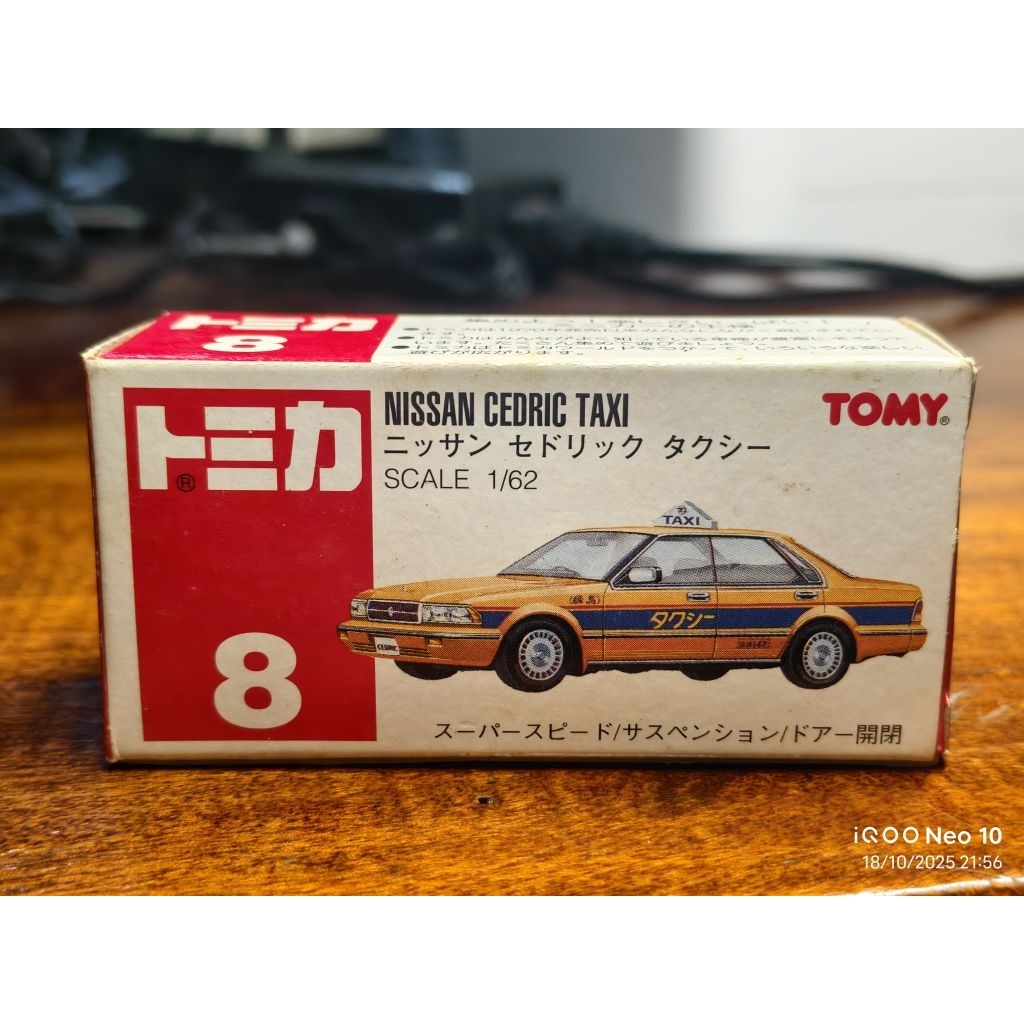 Tomy Takara No.8 Nissan Cedric Taxi 1/62