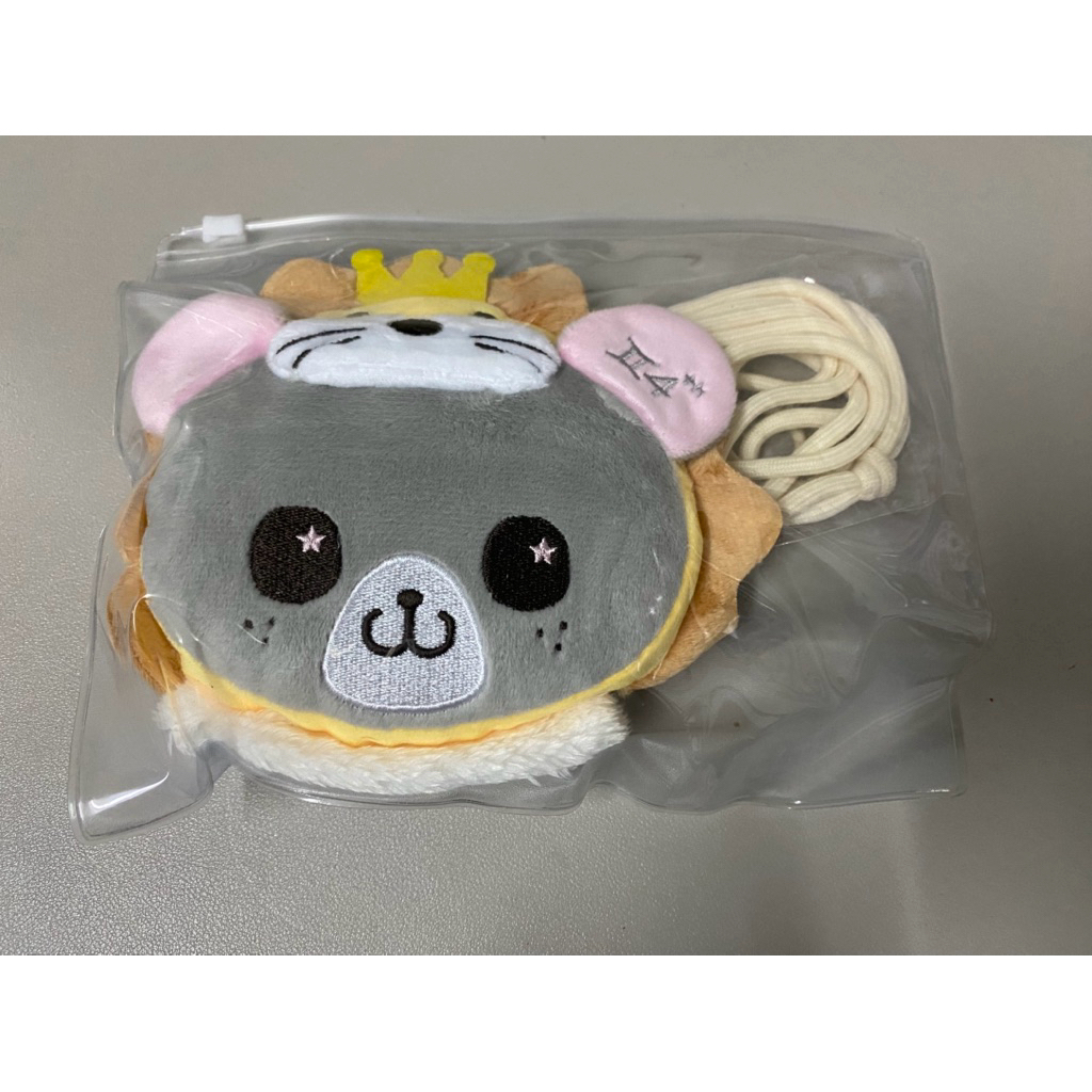 (พร้อมส่ง) LOOK KHUNNOO DOLL POUCH