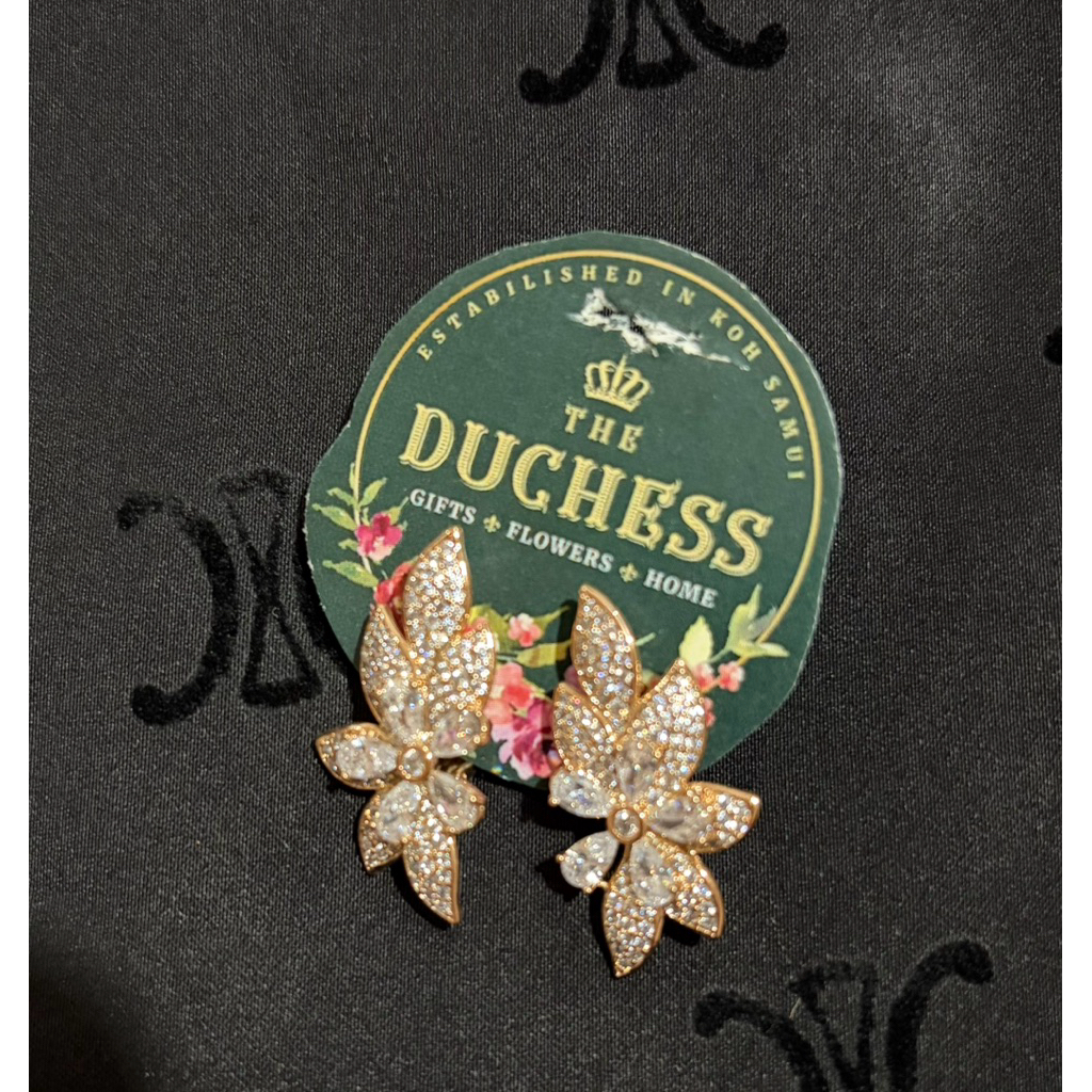 Earrings flower, zircon 💕