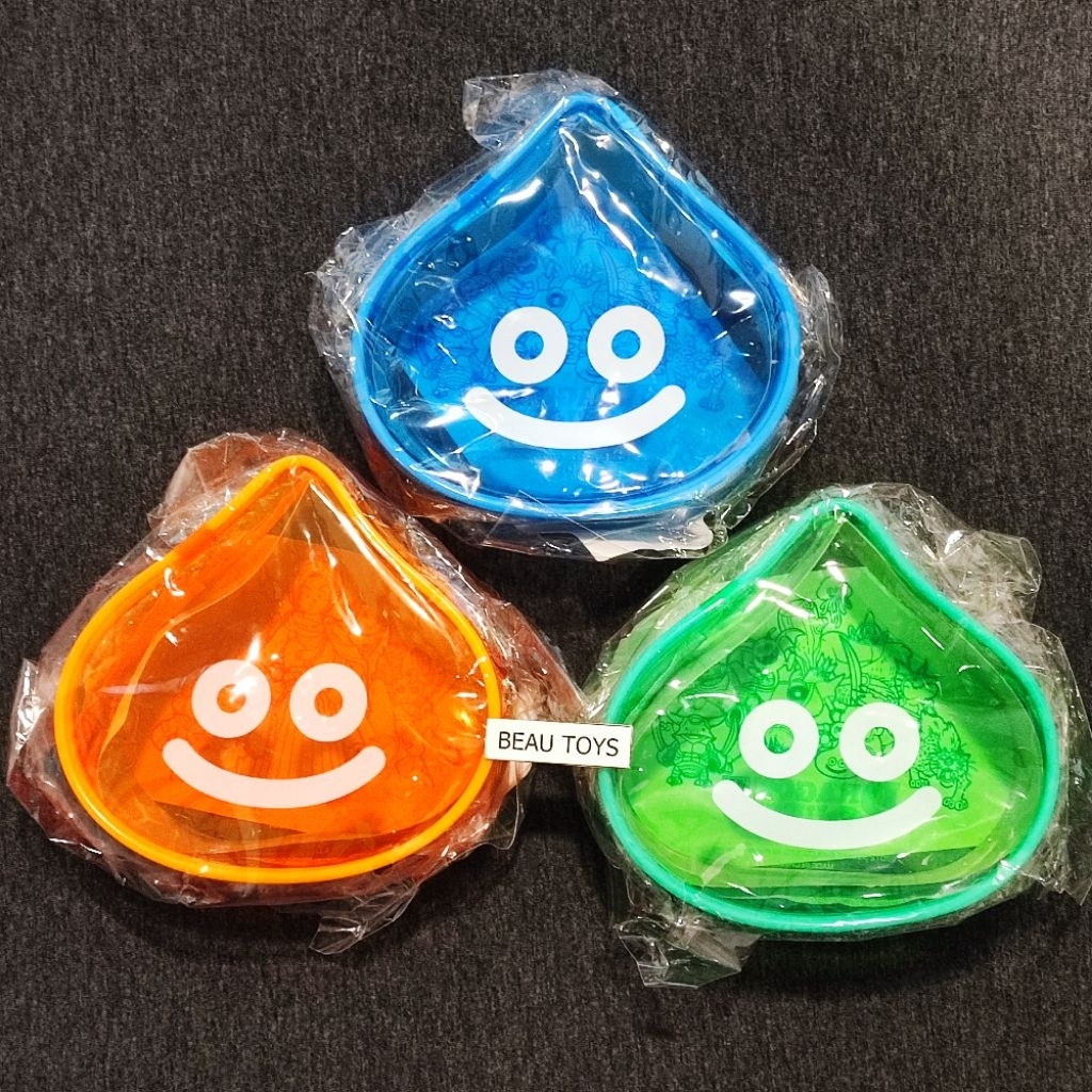 (ของแท้💯)กระเป๋าใส่ของแบบใสลาย Smile Slime "Dragon Quest" (มือ1)🔴