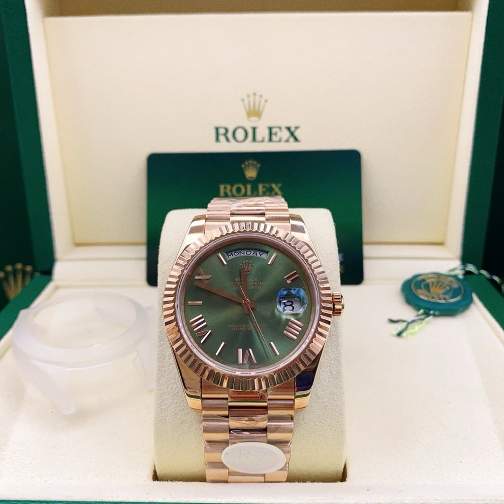 นาฬิกาข้อมือ Rolex Day-Date CC R7 40mm.(รับประกัน1ปี)