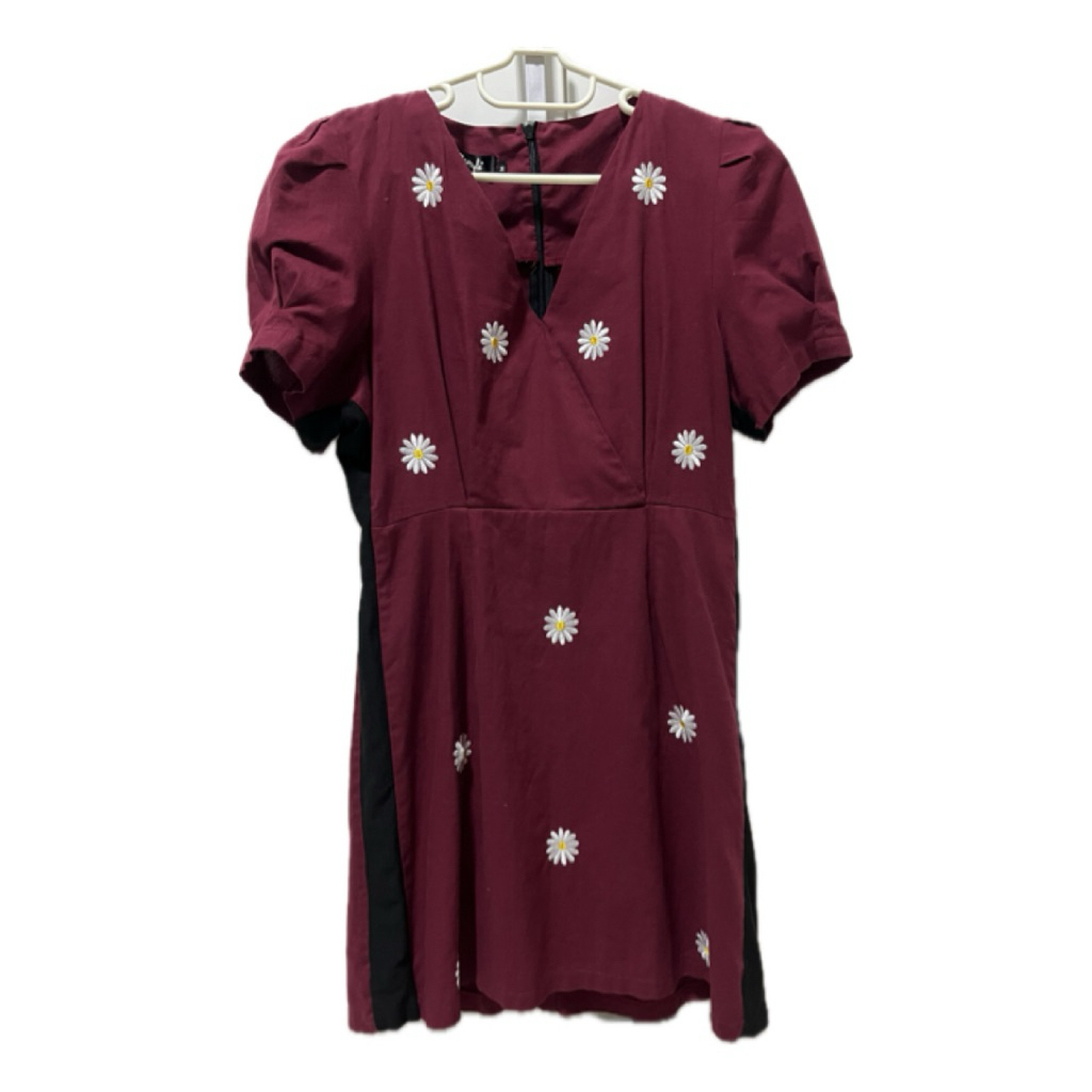 เดรสงานป้าย AP style