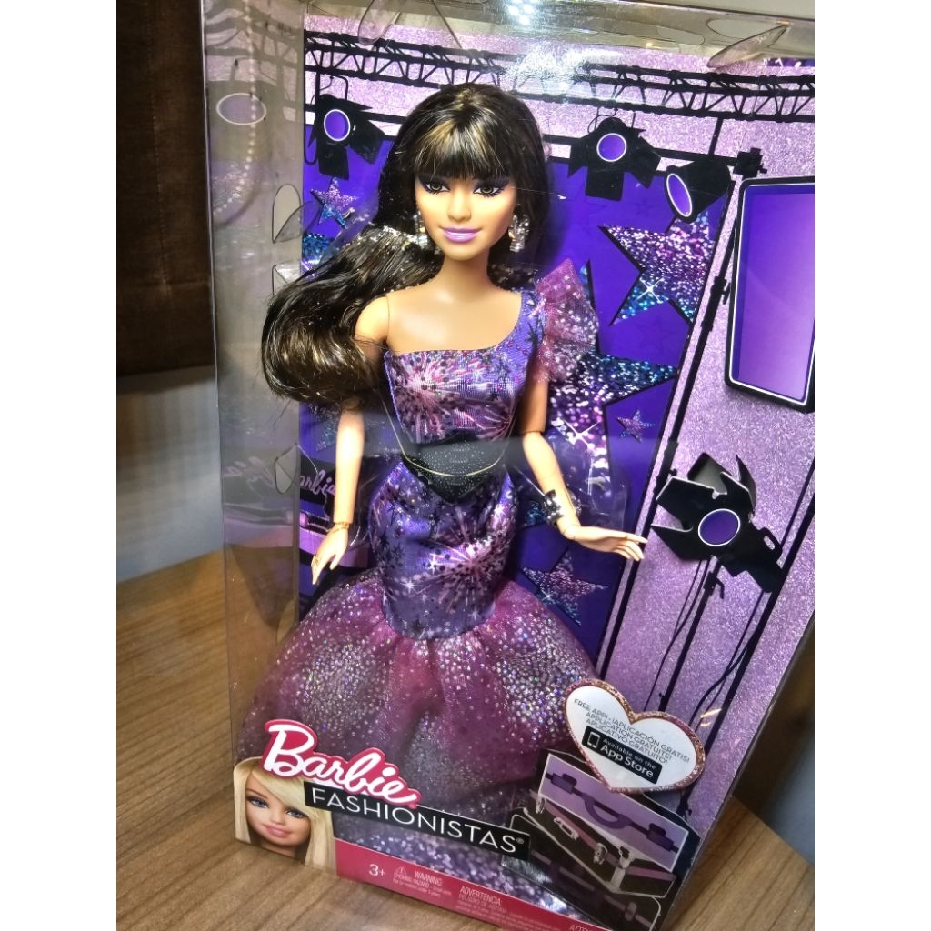 Barbie Fashionistas - Raquelle ชุดสีม่วง