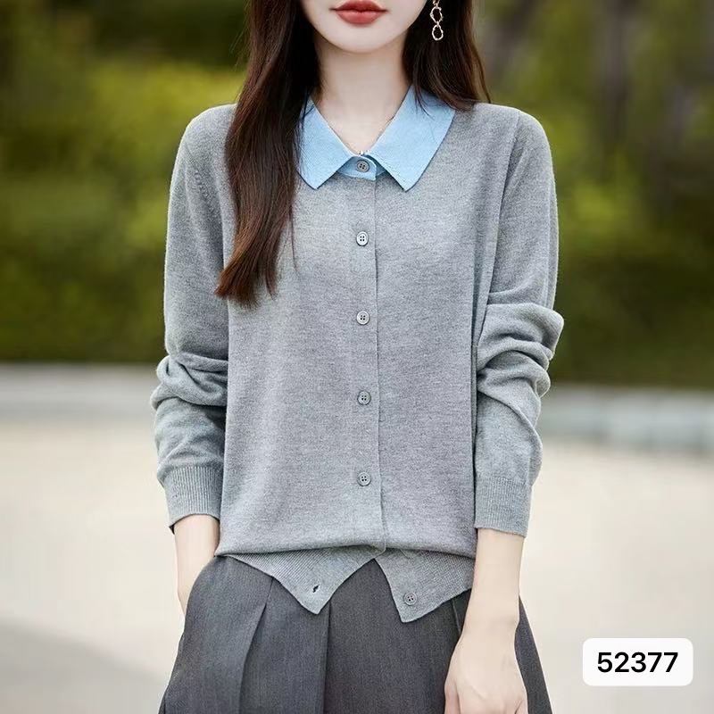เสื้อสเวตเตอร์ถักแขนยาว เสื้อคาร์ดิแกน คอปก ผ้านิ่ม ใส่สบาย รุ่น52377 ใหม่