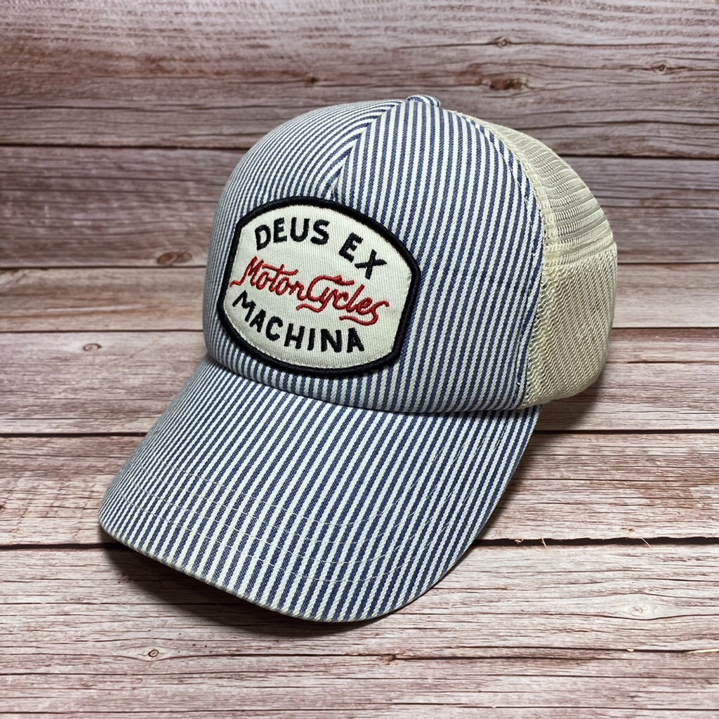 หมวก Deus Ex Machina Ford Trucker Hat Off White