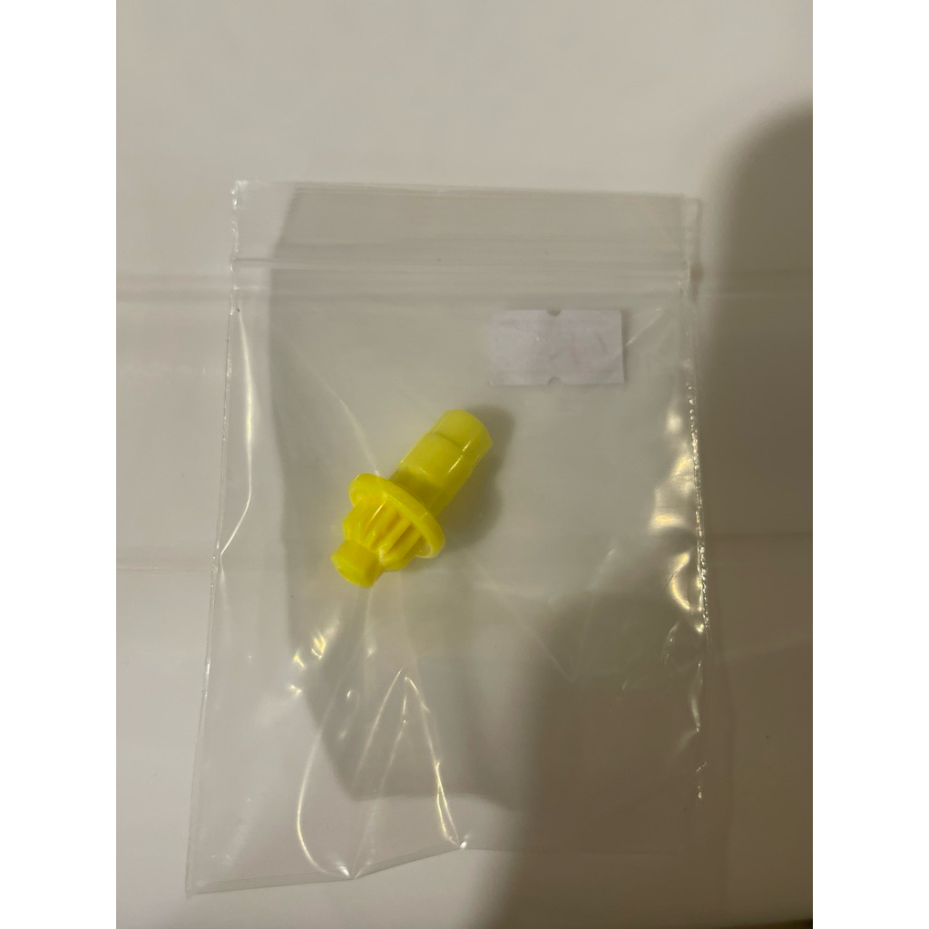 Bit K มือหนึ่ง ของแท้ สีเหลือง BEYBLADE X ของใหม่ เป็น Lot JAPAN