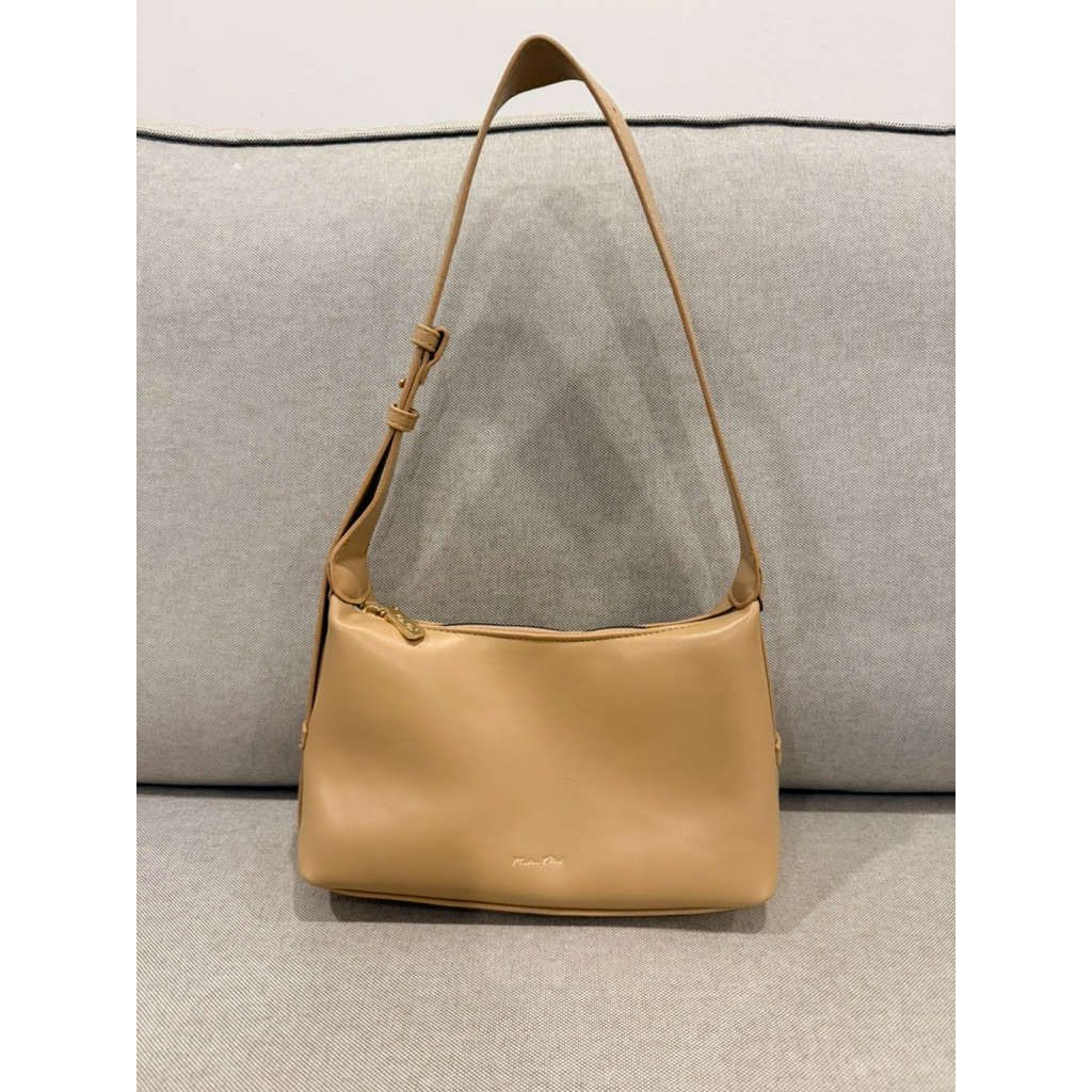 ส่งต่อ Milan Chiva  รุ่น Shoulder Bags กระเป๋าถือ กระเป๋าสะพายไหล่หนังนิ่ม หนัง PU แบบเรียบ