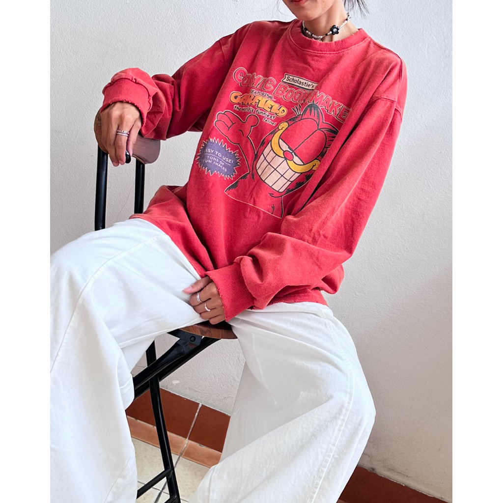 PLOYNAPAS – เสื้อยืดแขนยาวผ้าฟอก ทรง oversized