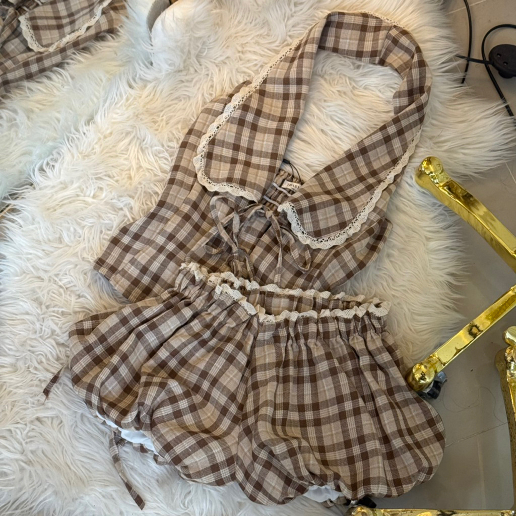 เซ็ทงานสก๊อตคล้องคอปกแต่งลูกไม้ผูกหน้ากางเกงบอนลูน