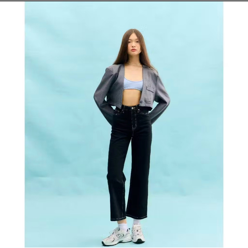 👖กางเกงยีนส์ Body Girl รุ่น Maxwell Jeans ของ TADA.CO