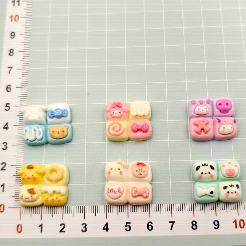 j545เค้กเรซินสี่ชิ้นของจิ๋วดีไอวายแพ็คละ 10 อัน