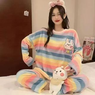 1668 SPS ชุดนอนผ้าขนแกะชุดนอนสาวไม่เกิน162CM ผ้านิ่ม อุ่นม๊า…