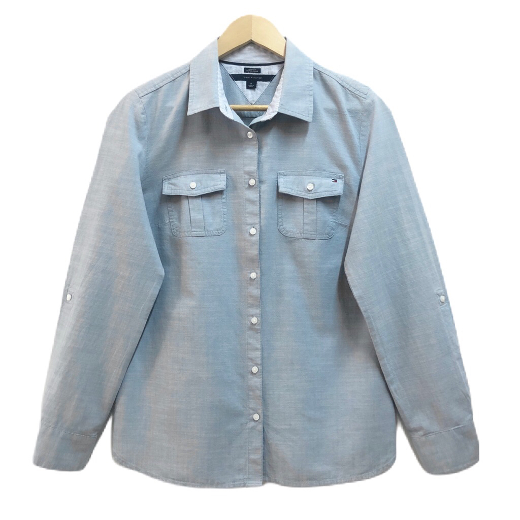 Tommy Hilfiger เสื้อเชิ้ตหญิง แขนยาว สีฟ้าอมเทา ป้าย M มือสอง