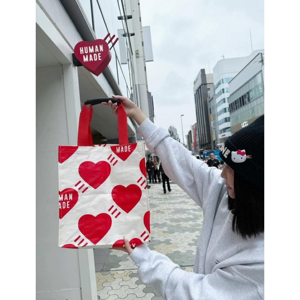 พร้อมส่ง/ของแท้ กระเป๋า human made shopping bag