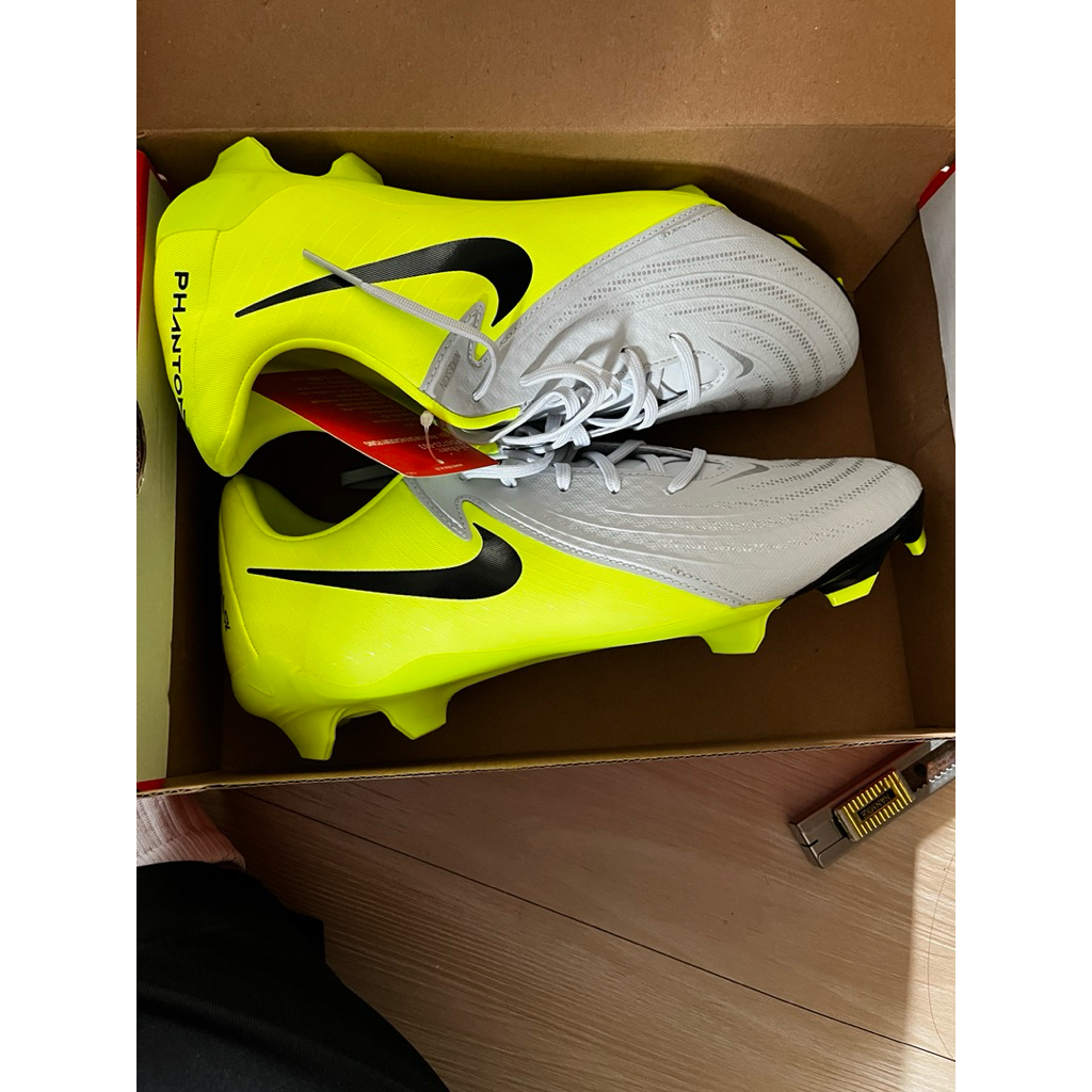 Nike Phantom GX2 Academy MG