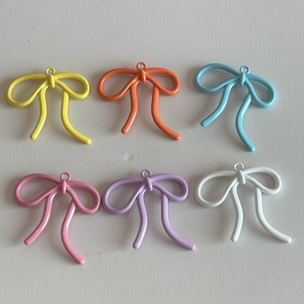 B012 จี้โบว์ จี้ตะกั่วเคลือบสี จี้สำหรับสร้อยคอ