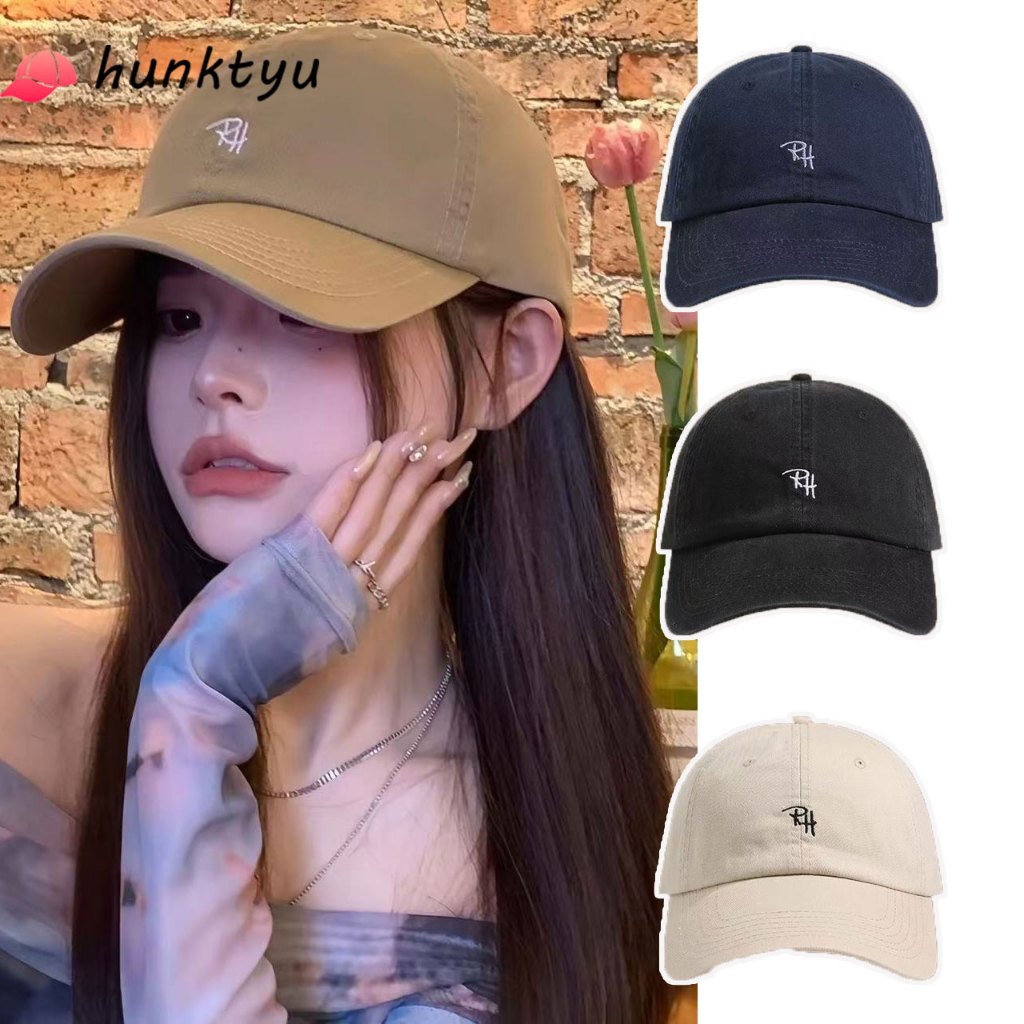 COD💕หมวกแก๊ปเบสบอลปัก สบายๆ และเรียบง่าย ปรับขนาดได้  หมวกทรงปีกกว้าง  คู่รัก  เรียบง่าย  ปัก