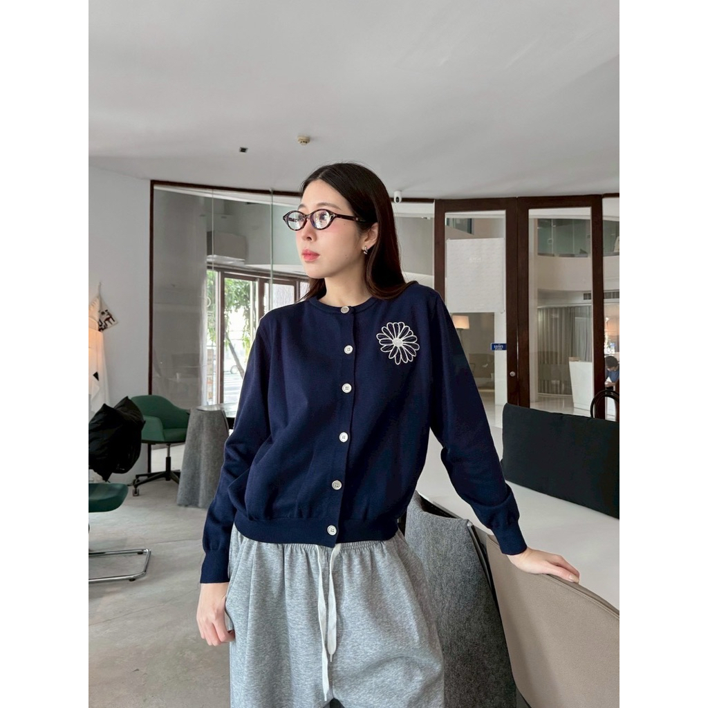 ส่งด่วน   MD flower Cardigan   เสื้อคลุมไหมพรมคาดิแกน ดีเทลปัก น่ารักสุดๆ ราคา ถูกที่สุด ดีลบีเคเค แกลเลอรีภาพที่ 5
