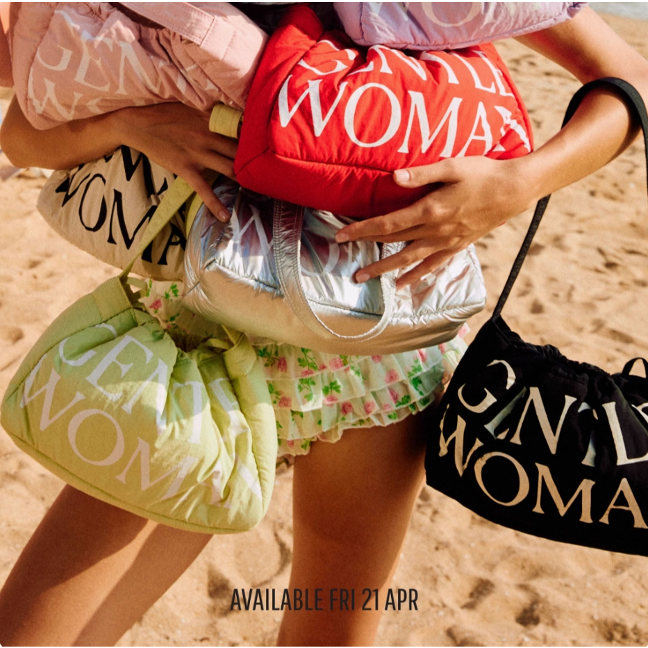 New กระเป๋า Gentlewoman แท้ Dumpling Bag drawstring bag Crossbody กระเป๋าเกี๊ยว 