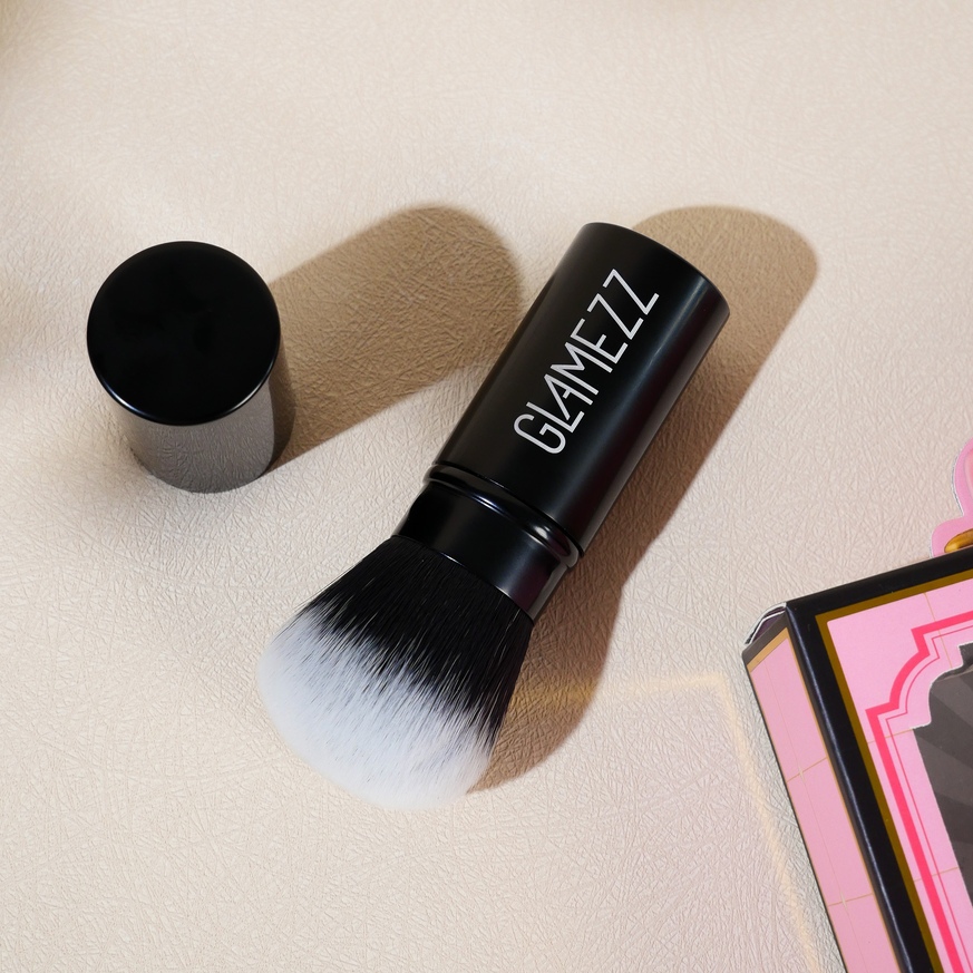 GLAMEZZ แปรงคาบูกิ ปัดแก้ม ปัดแป้ง รุ่นมีฝาปิด (ของแท้) **พร้อมส่ง** แปรงปัดแก้มขนนุ่มฟู แปรงปัดแก้มแต่งหน้า