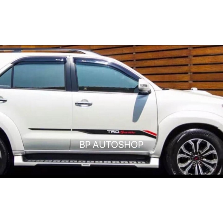 สติ๊กเกอร์ข้างรถ ลายข้างรถ FORTUNER / VIGO ตัว TRD SPORTIVO (มีให้เลือก 2 สี) เป็นงานตัด ราคาต่อชุด