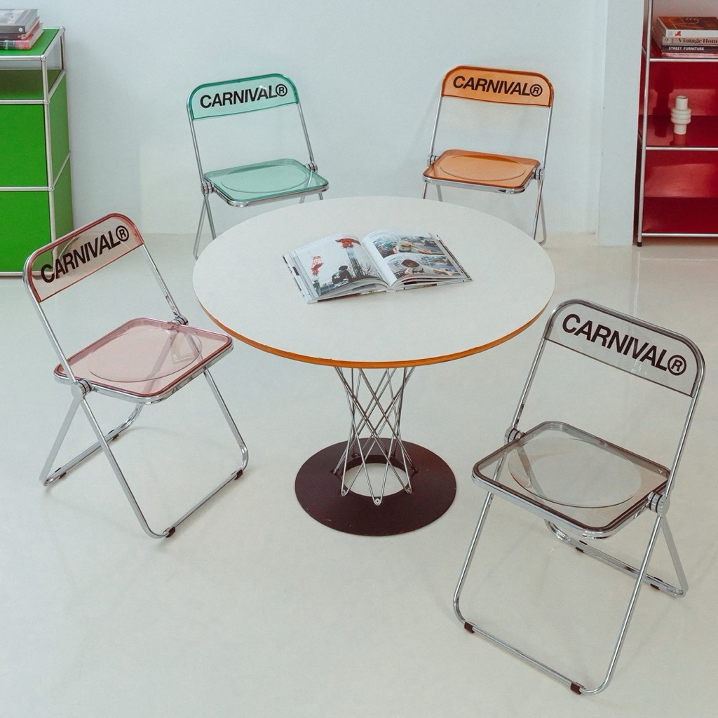[ส่งด่วน กทม 🚗✨ใช้โค้ด30%ได้]  เก้าอี้ CARNIVAL® Home & Away “ACRYLIC CLEAR FOLDING CHAIR“ ลิขสิทธิ์แท้